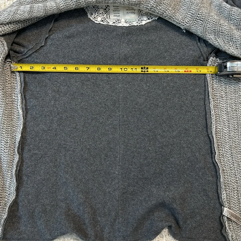 ANTRHO M Saturday Sunday open gray cardigan in EUC